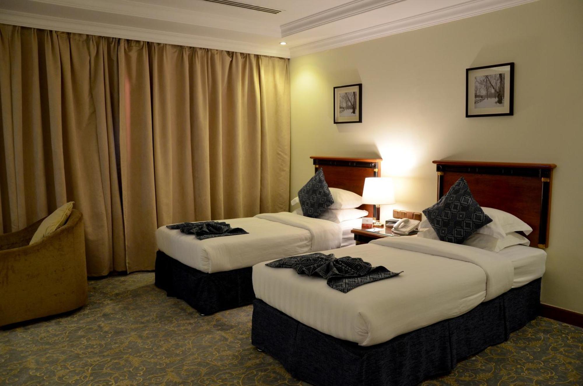 Crown Tower Hotel Al Al Jubail Exterior foto