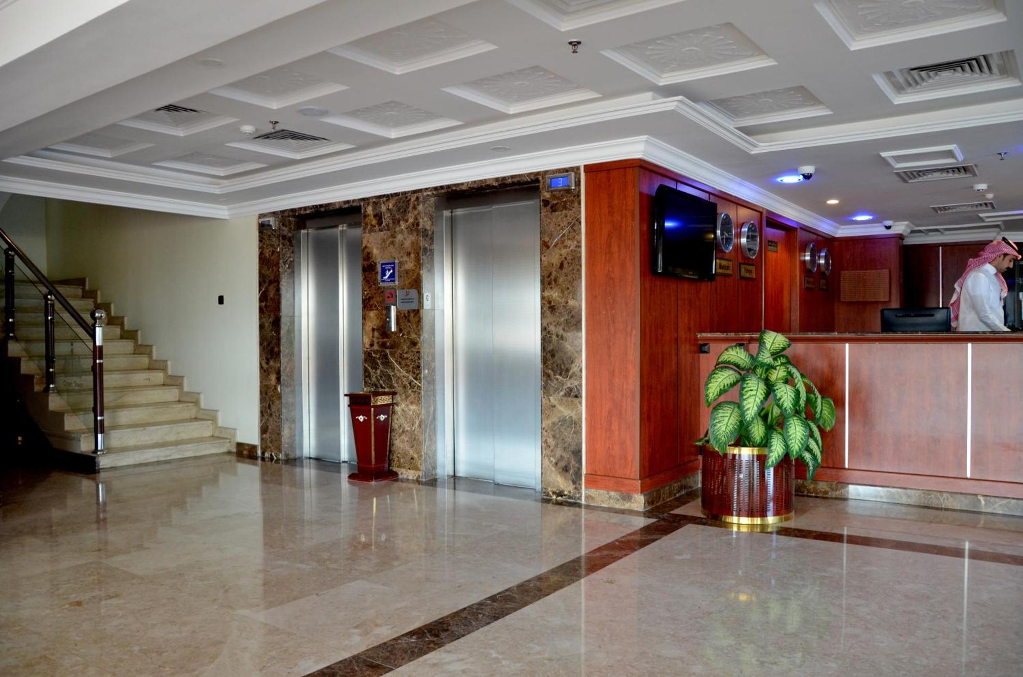 Crown Tower Hotel Al Al Jubail Exterior foto